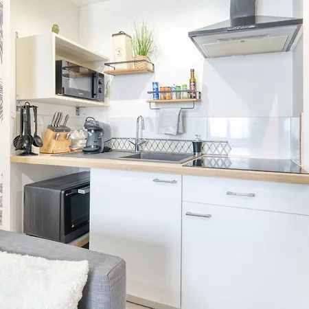 Le Cosy 3 Min De La Gare A Pieds Parking Gratuit Ventilateur