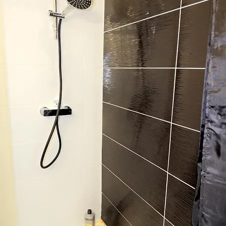 Le Cosy 3 Min De La Gare A Pieds Parking Gratuit Ventilateur Daire