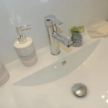 Le Cosy 3 Min De La Gare A Pieds Parking Gratuit Ventilateur Daire