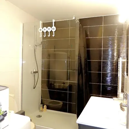 Le Cosy 3 Min De La Gare A Pieds Parking Gratuit Ventilateur Daire *