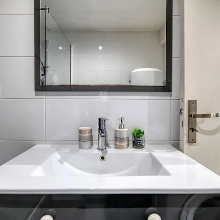 Daire Le Cosy 3 Min De La Gare A Pieds Parking Gratuit Ventilateur *